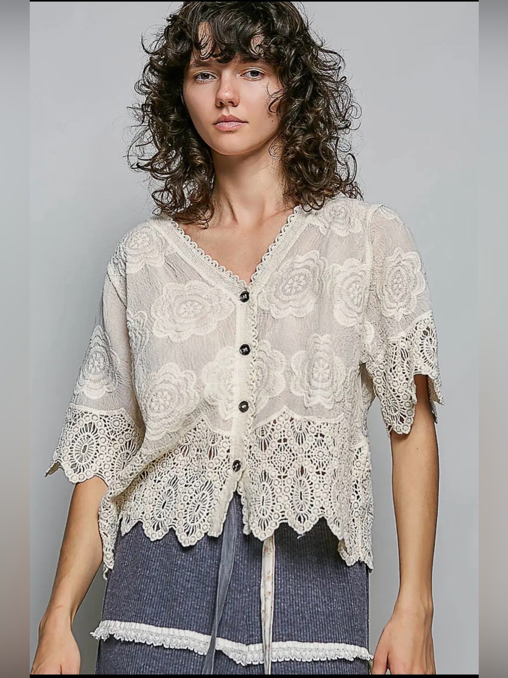 POL beige lace crochet tapestry patchwork floral cardigan tunic top blouse